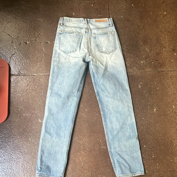 Grlfrnd Jeans - Picture 5 of 8